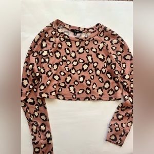 pink cheetah cropped long sleeve